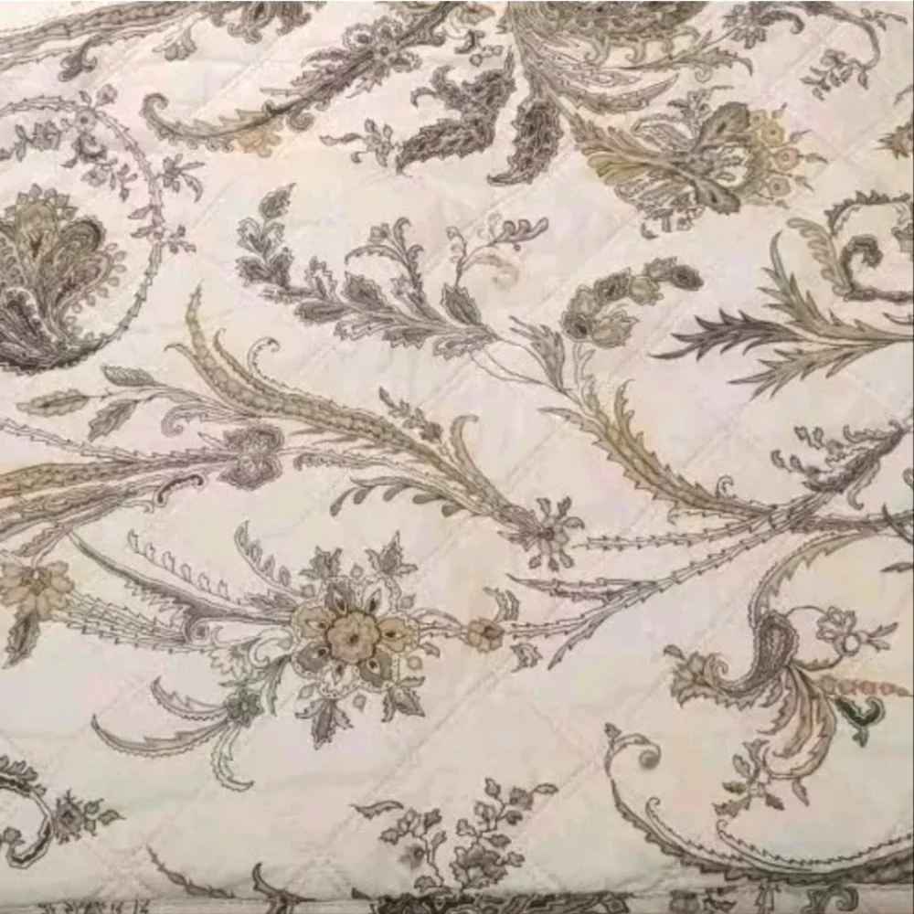 Lauren Ralph Lauren Newbury Port Pailsey Quilted 2 Pillow Shams Cream 20 X 26 In